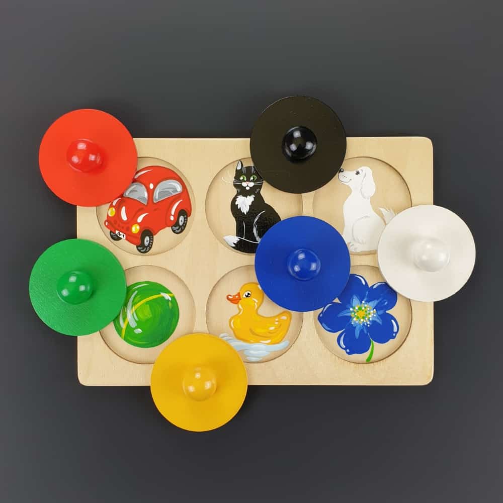 Baby's first wooden puzzle - removable color circles