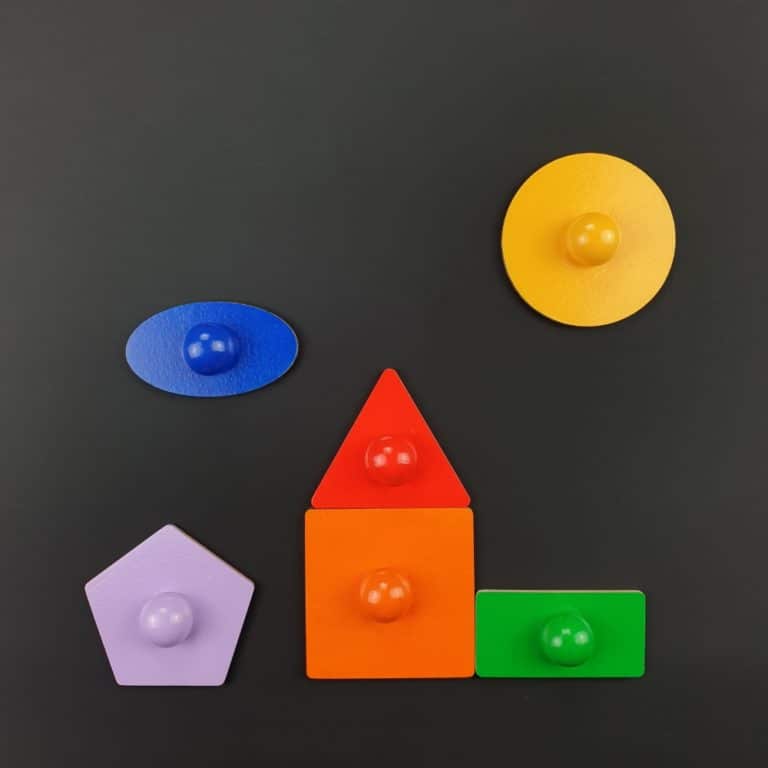 Wooden geometric shapes puzzle