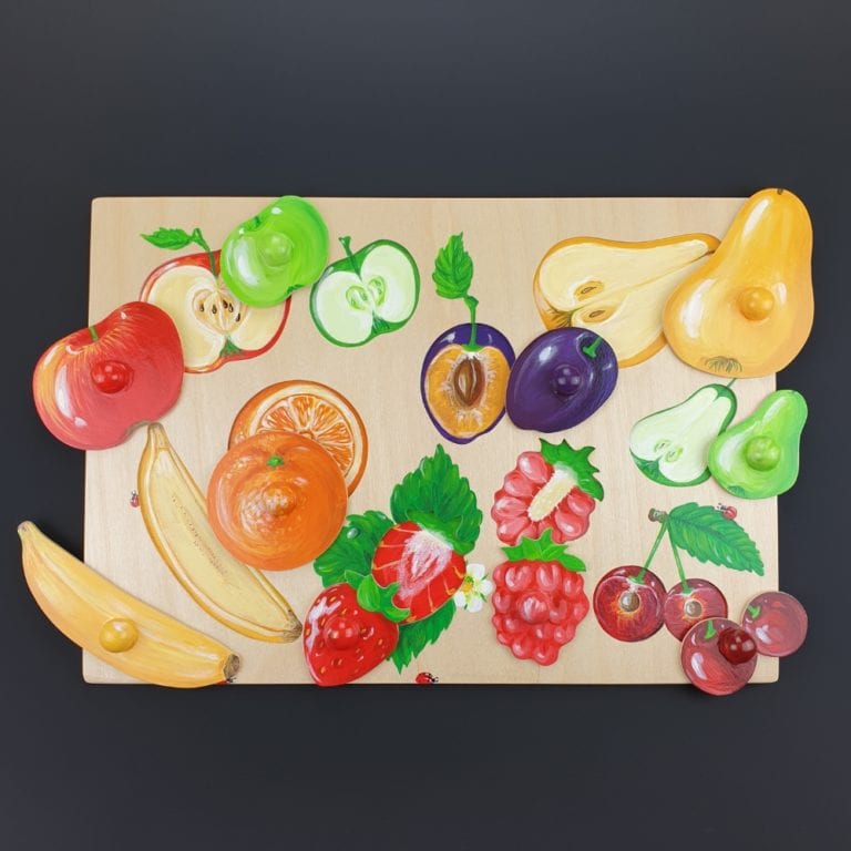 Realistic wooden puzzle - removable fruits