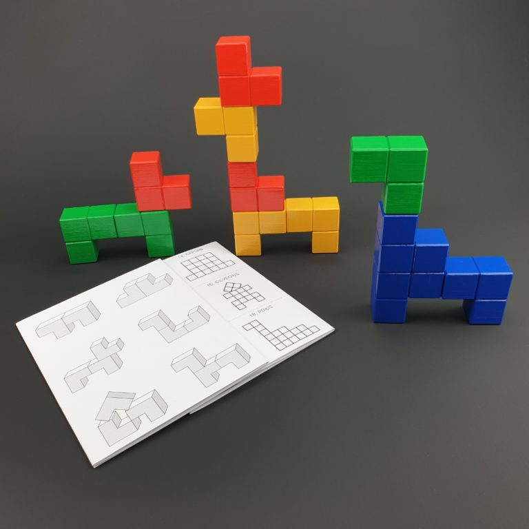 Wooden blocks game - Corners